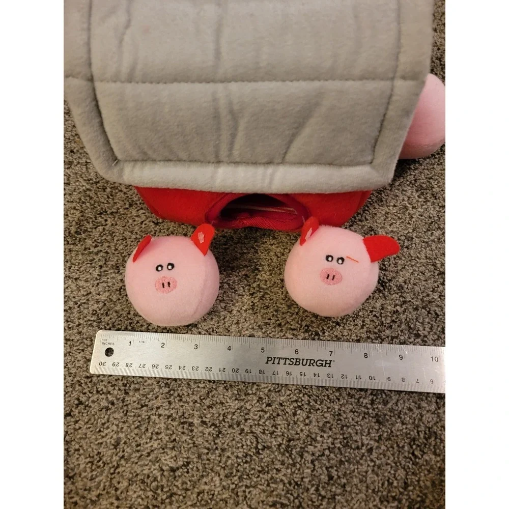 ZippyPaws Burrow Pig Barn Interactive Puzzle Squeaky Plush‎ Dog Toy ZP821 NEW